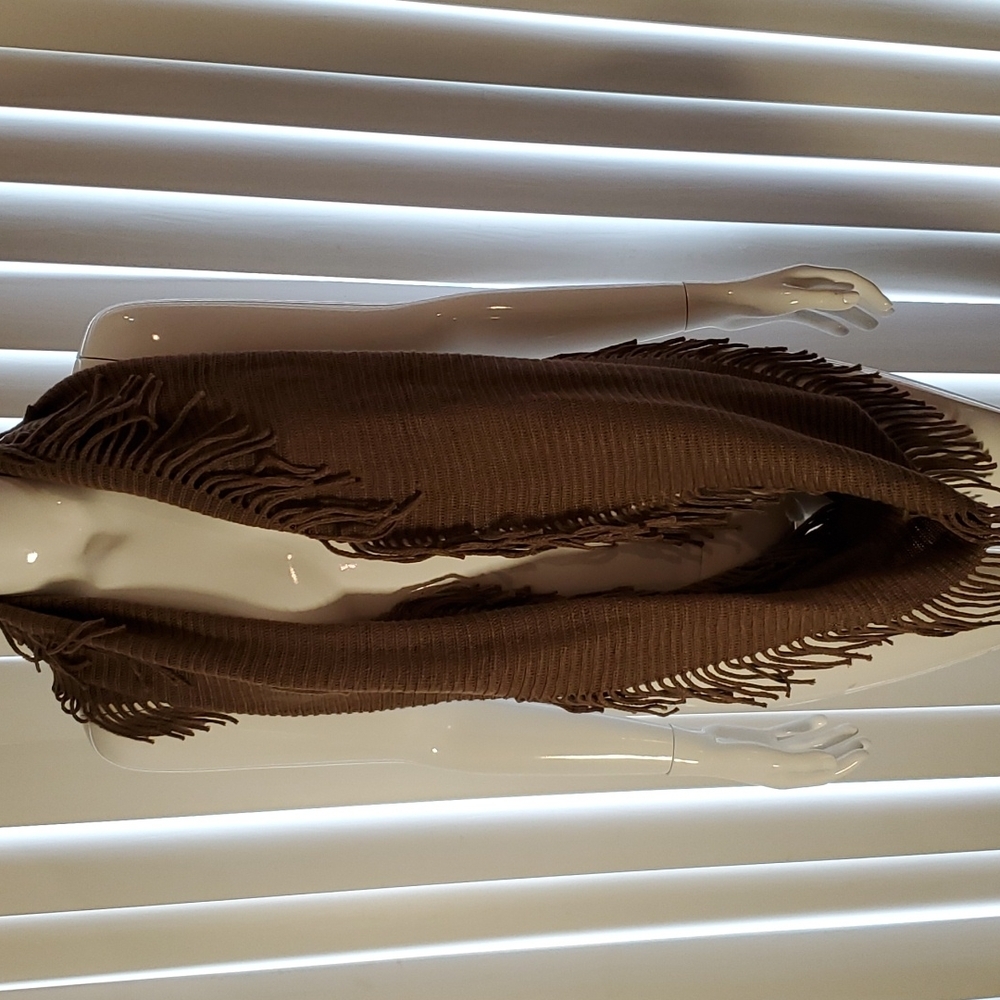 Infinity Scarf - Picture 2 of 3